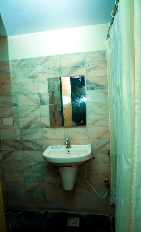 Hotel Arunachala Tiruvannāmalai Exteriör bild