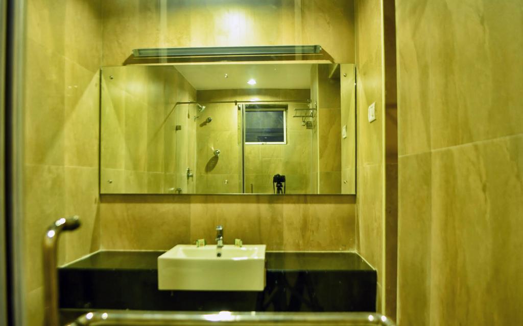 Hotel Arunachala Tiruvannāmalai Exteriör bild